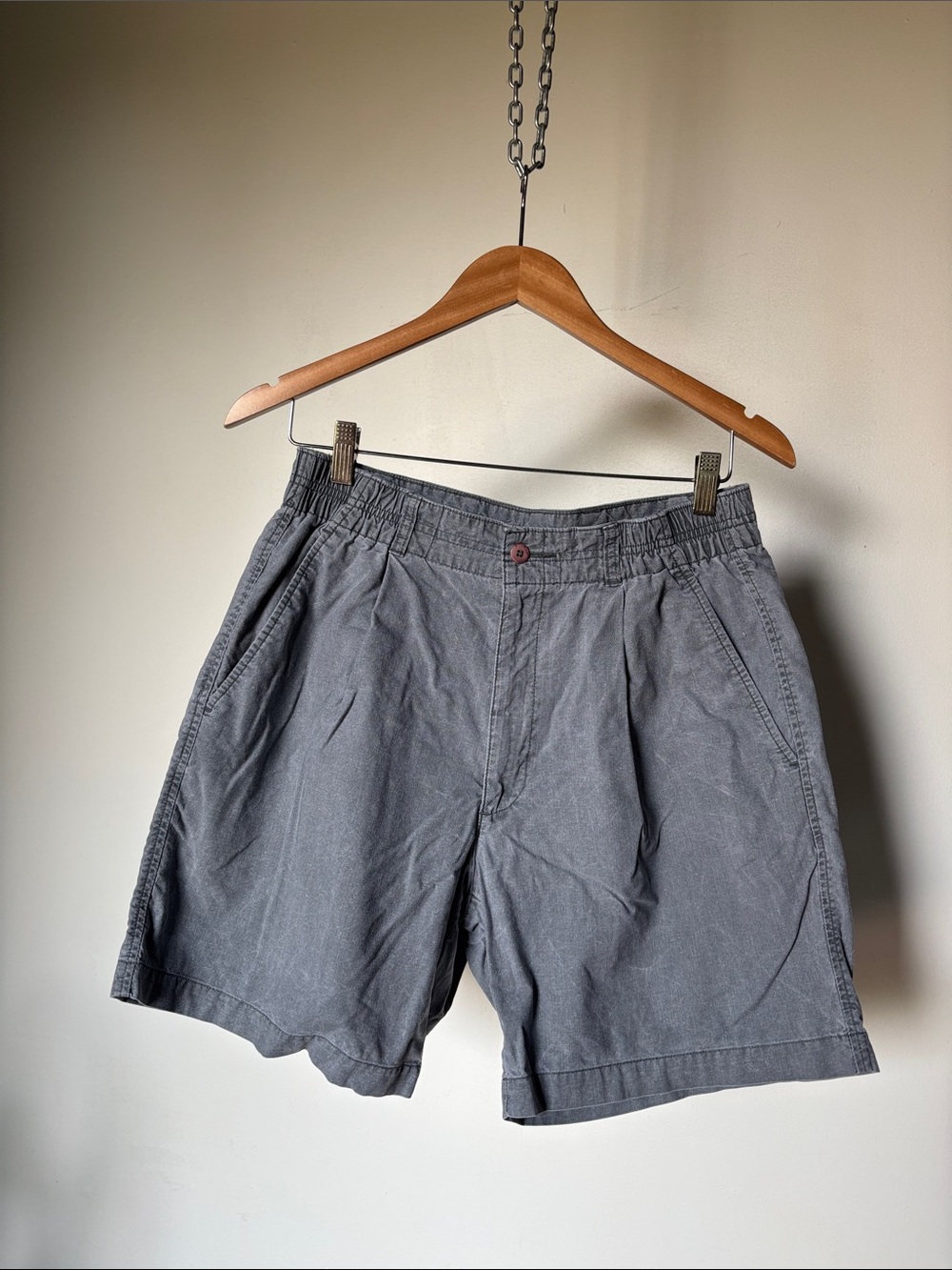 Vintage Gray Elastic-Waist Hybrid Shorts